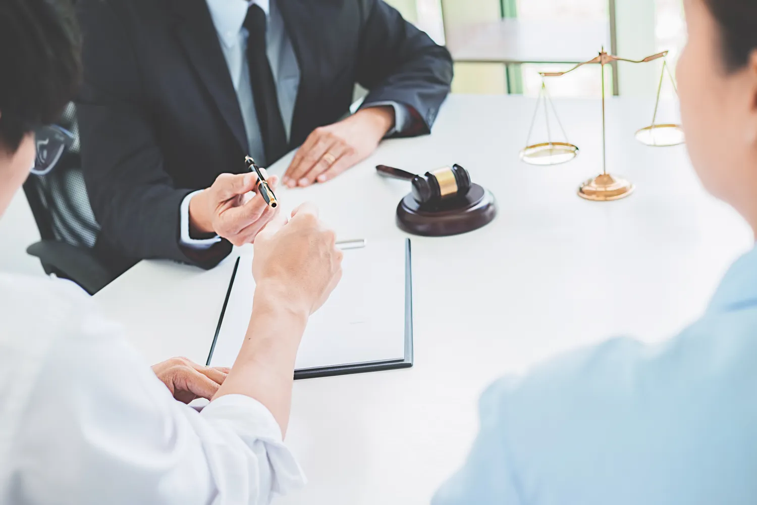 Jak przeprowadzić rozwód?